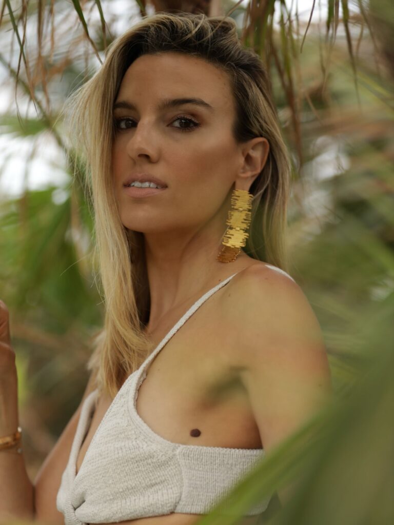 cult gaia maxi dress, cult gaia cut out dress, serita dress, cult gaia serita dress styled, gold statement earring, gold affordable earring, the accessory junkie jewelry