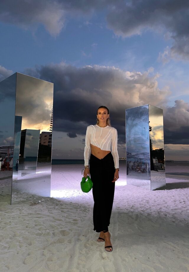 sami miro vintage, asymmetric baby rib tee, christopher esber black maxi skirt, gianvito rossi heels, bottega veneta green jodie bag, art basel 2021, art basel look, art basel outfit